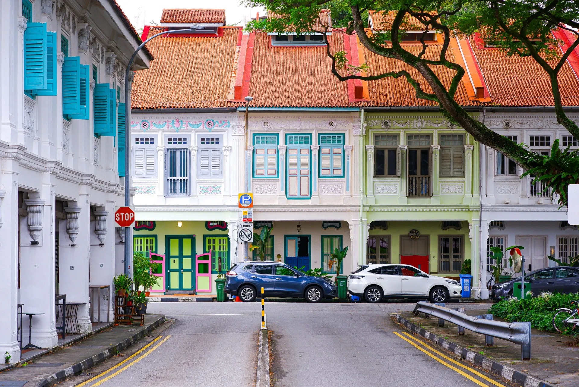 Transform Your Space: Exploring Zinsser Paint Alternatives in Singapore